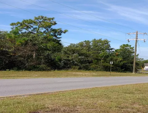 000 Elkcam Blvd, Chipley, FL 32428