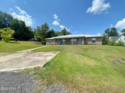 4387 Wilton St, Marianna, FL 32446