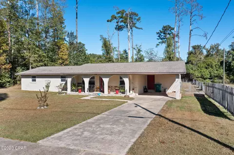 1340 Forrest Ave, Chipley, FL 32428