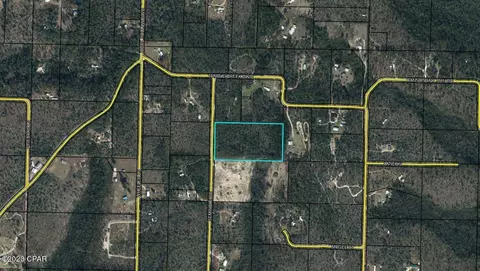 3051 Seminole Rd, Chipley, FL 32428 photo 2