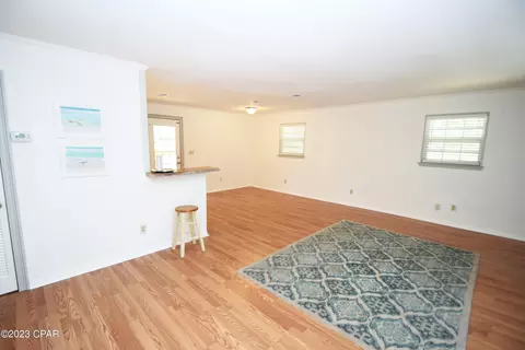 26 E Sadler Cir, Freeport, FL 32439 photo 8
