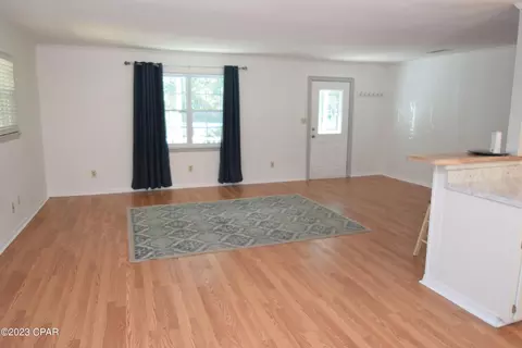 26 E Sadler Cir, Freeport, FL 32439 photo 4