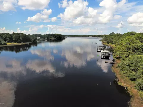 11926 Shea Ln, Panama City, FL 32404