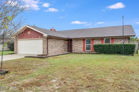 7762 Betty Louise Dr, Panama City, FL 32404