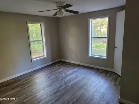 578 Main St, Chipley, FL 32428 photo 7
