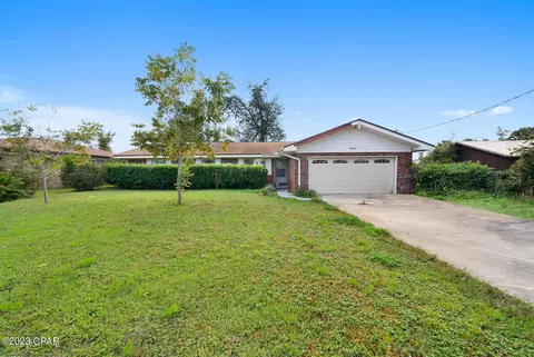 1111 W 28th Pl, Panama City, FL 32405