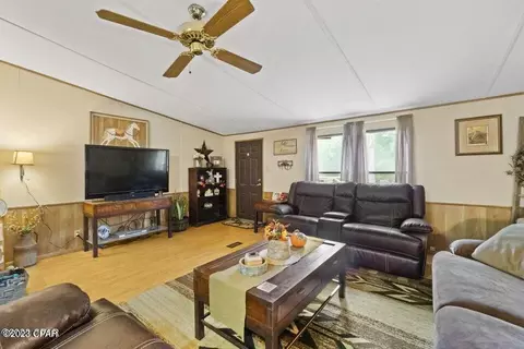 3001 Pipkin Rd, Bonifay, FL 32425