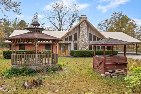 3462 Skipper Ave, Noma, FL 32425