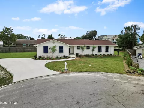 1207 Venetian Way, Panama City, FL 32405