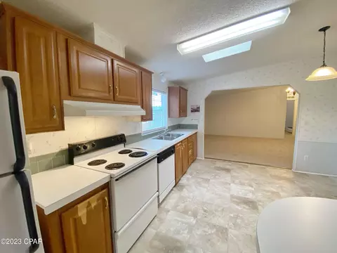 6499 Lovedale Rd, Bascom, FL 32423 photo 7
