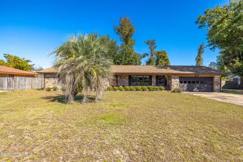 627 Old Hickory St, Panama City, FL 32404