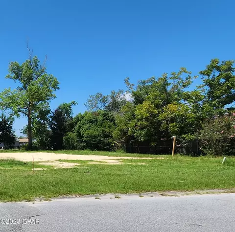 1713 Calhoun Ave, Panama City, FL 32405