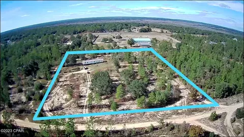 4230 Yorkshire Dr, Chipley, FL 32428 photo 12