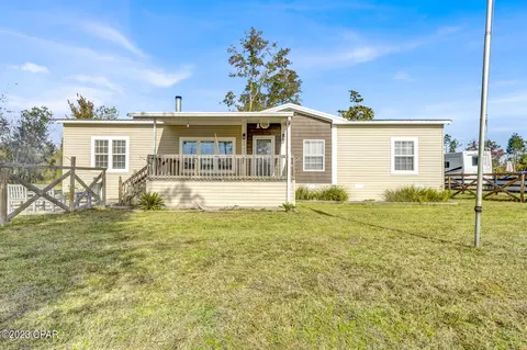 6011 Jaycee Dr, Youngstown, FL 32466