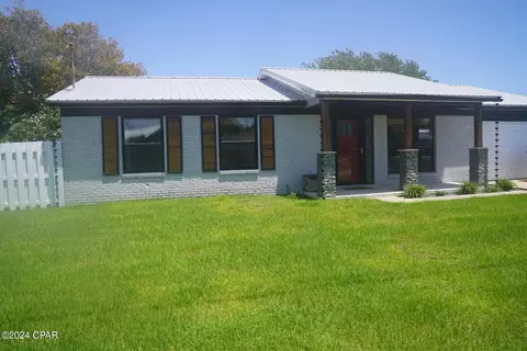 336 Gardenia St, Panama City Beach, FL 32407