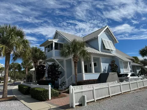 121 Sea Hill Ave, Panama City Beach, FL 32413