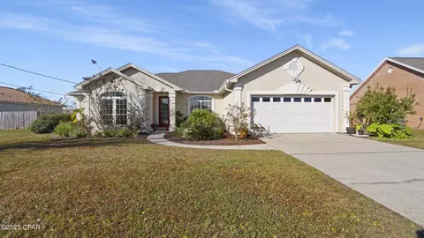 1504 Rhode Island Ave, Lynn Haven, FL 32444