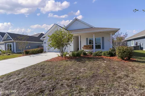 120 Bridge Harbor Dr, Callaway, FL 32404