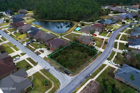 2802 Hawks Landing Blvd, Panama City, FL 32405