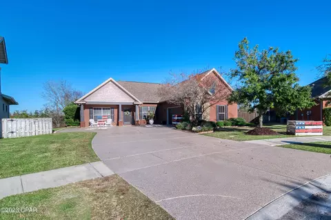 118 Lakeview Ter, Lynn Haven, FL 32444