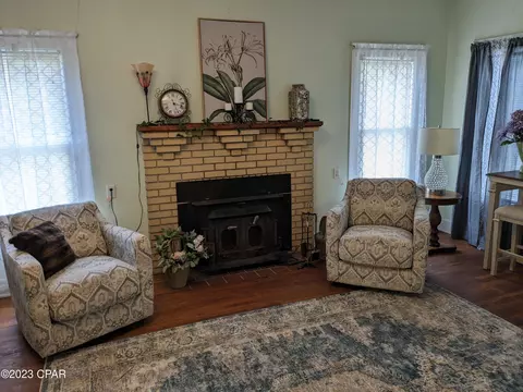 659 2nd St, Chipley, FL 32428 photo 10
