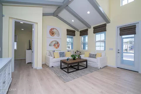 8650 Weekend Dr, Panama City Beach, FL 32413