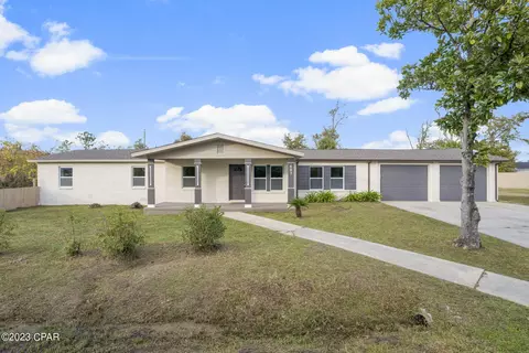 603 E 16th St, Panama City, FL 32405