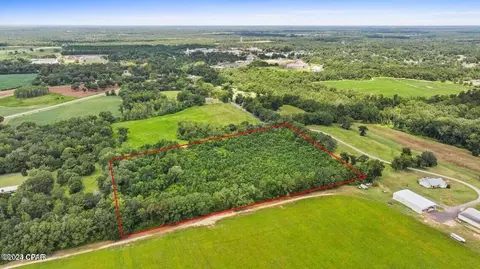 00 1st Ave, Graceville, FL 32440