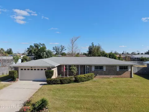 109 H L Sudduth Dr, Panama City, FL 32404