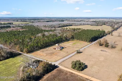 770 Candy Kitchen Rd, Cottondale, FL 32431 photo 3