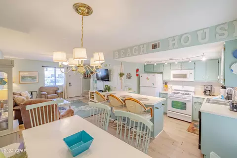 118 Abbie Ln, Panama City Beach, FL 32407