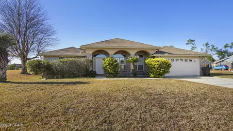 852 Cottonwood Ct, Panama City, FL 32404