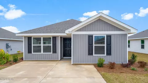 7212 Madison Square Dr, Panama City, FL 32404