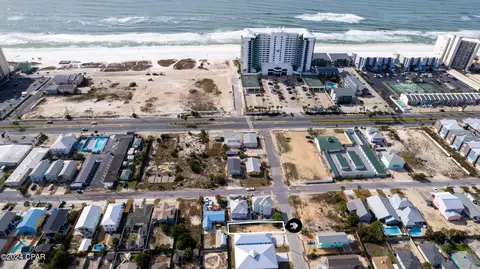 4015 Crescent Dr, Panama City Beach, FL 32408