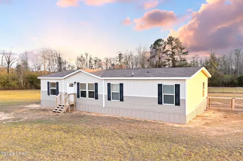 839 Tri County Rd, Graceville, FL 32440