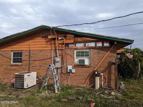 2700 W 20th St, Panama City, FL 32405