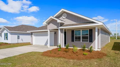 5120 Rivergrass Dr, Panama City, FL 32404