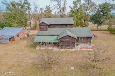 7891 Sherry St, Sneads, FL 32460