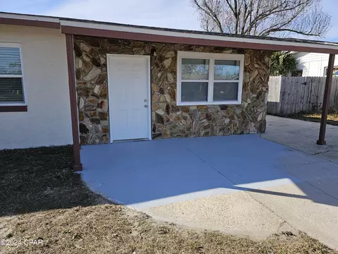 511 N Bob Little Rd, Panama City, FL 32404