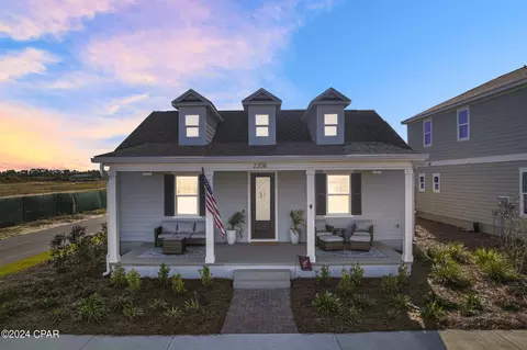 2208 Penny Royal St, Panama City, FL 32405