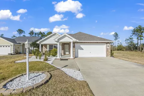205 Lakeridge Dr, Panama City, FL 32405