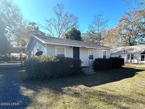 1231 Court Ave, Chipley, FL 32428