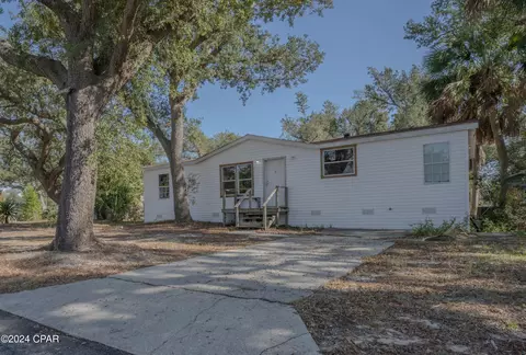 138 Blackshear Dr, Panama City, FL 32404