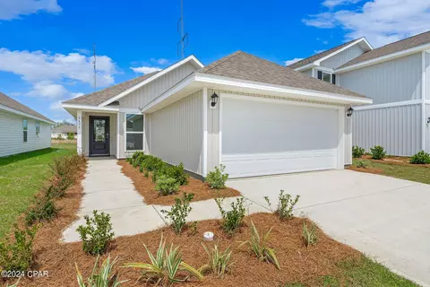 6675 Atkins Rd, Panama City, FL 32404