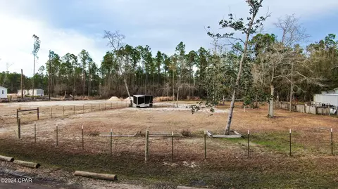 313 Newman Point Rd, Southport, FL 32409