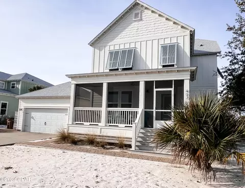 403 Front St, Port St Joe, FL 32456