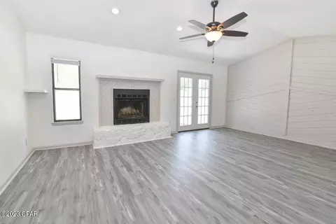 2803 Lagoon Knl #B, Panama City Beach, FL 32408