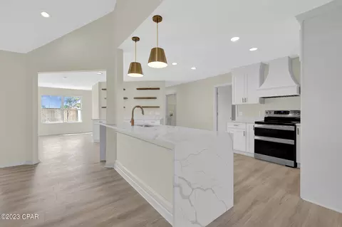 5410 Titus Rd, Panama City, FL 32404