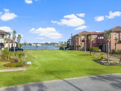 5234 Finisterre Dr, Panama City Beach, FL 32408