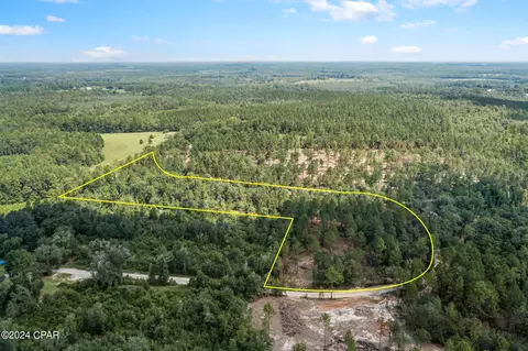 1679 Lawrence Rd, Bonifay, FL 32425